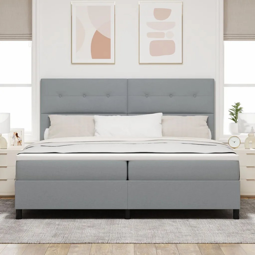 Boxspring Ágy Matraccal Világosszürke 200x200 cm Szövet