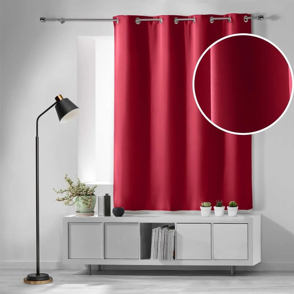 Piros sötétítő függöny 135x180 cm Occult – douceur d'intérieur