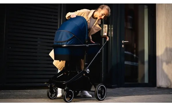 Lionelo - MIKA 2 az 1-ben kombinált babakocsi, tengerészkék