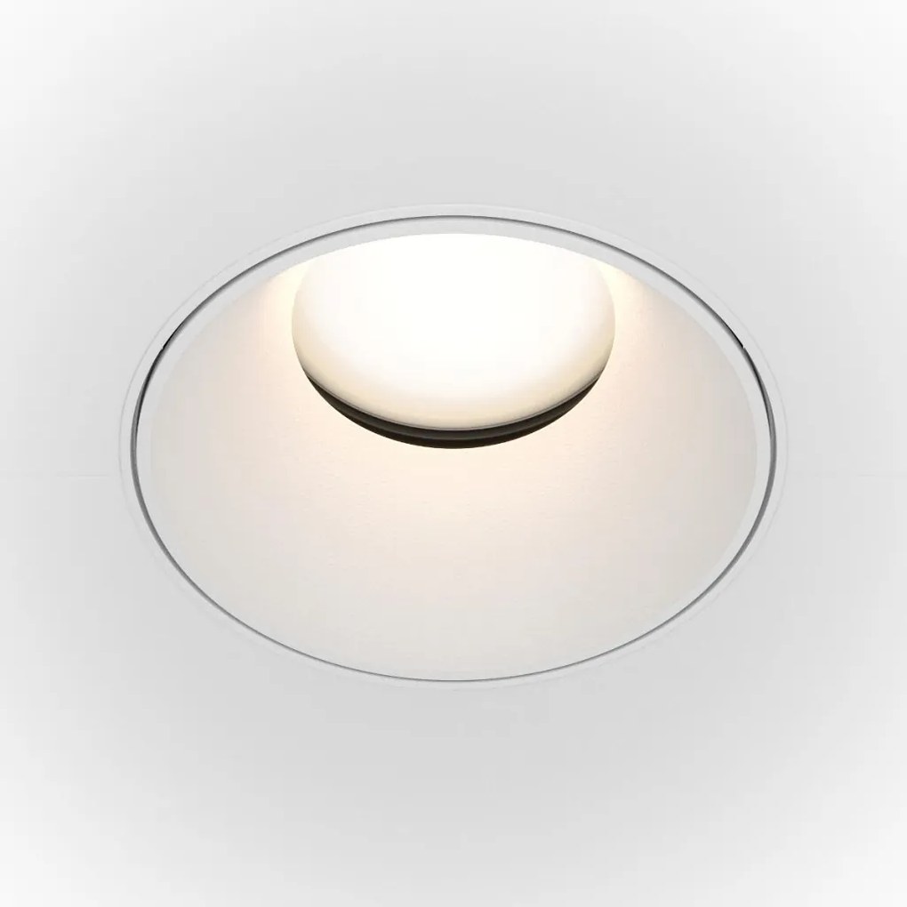 Fehér színű mennyzetbe építhető lámpa-ONE-LIGHT-10105D4