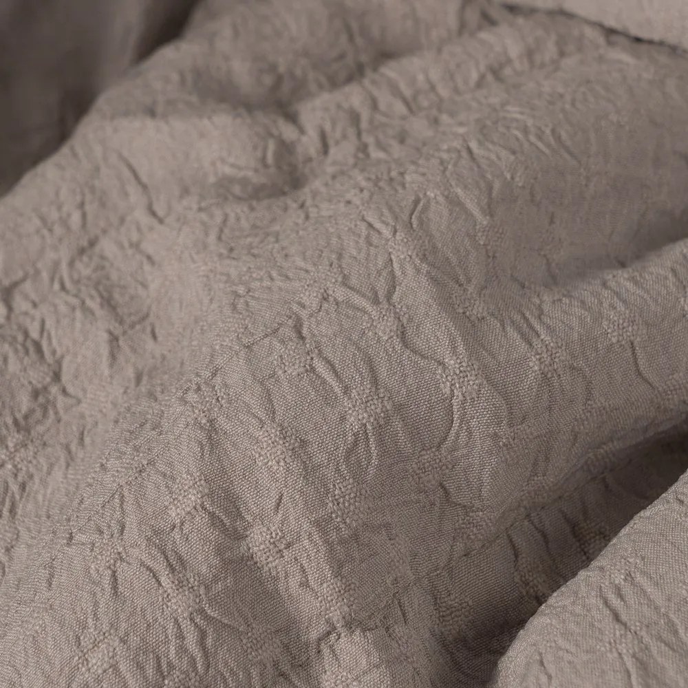 Szürkésbarna steppelt ágytakaró 180x260 cm – Ixia