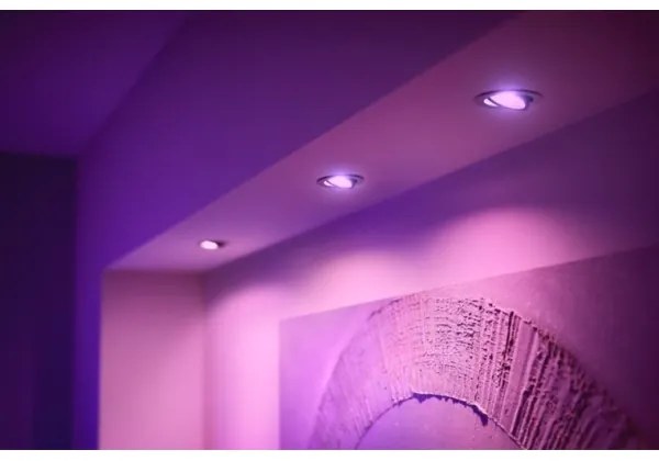 Philips - KÉSZLET 3x LED RGB Dimmelhető beépíthető lámpa Hue 1xGU10/5,7W/230V