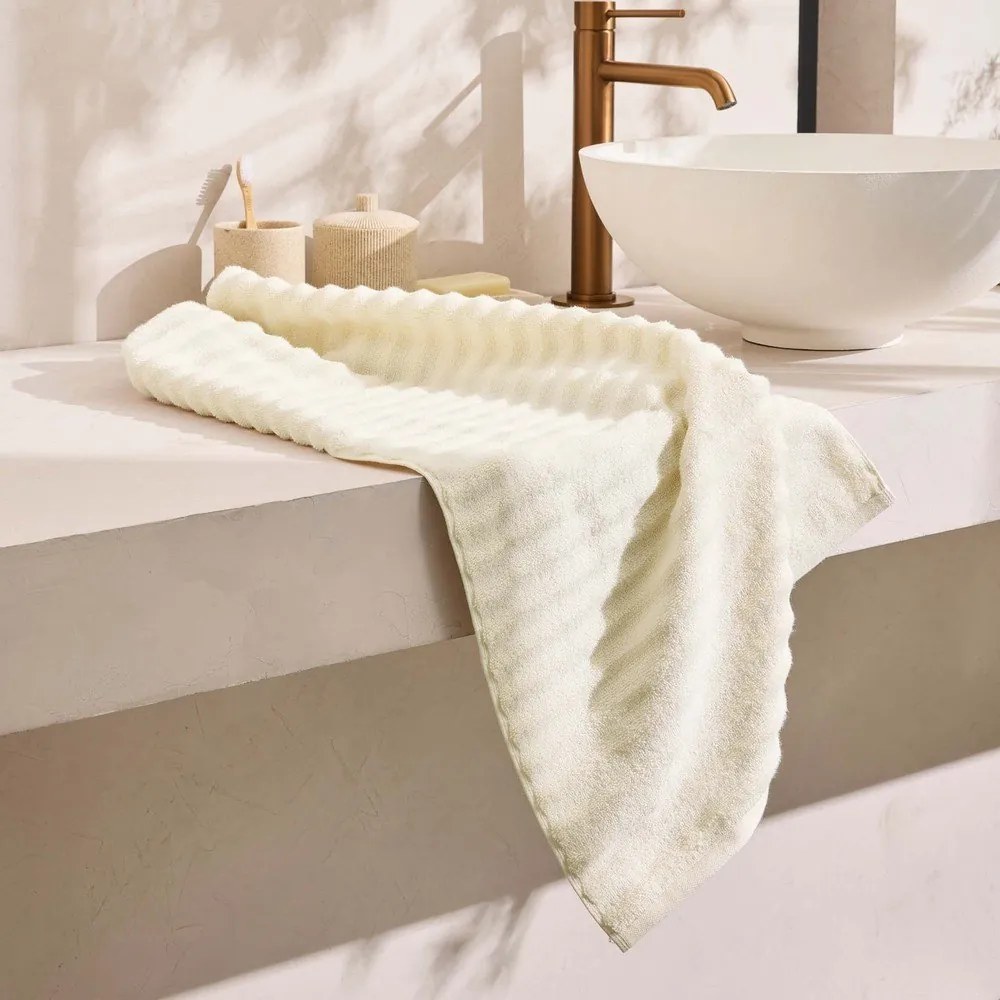 Krémszínű frottír pamut törölköző 50x90 cm Maya – douceur d'intérieur