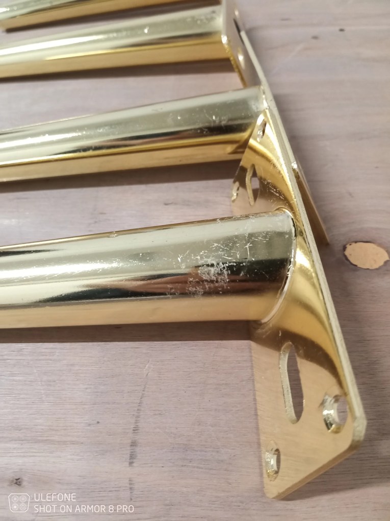 AKCIÓ Szürke kinyitható kanapé MORITZ VELVET II. minőség