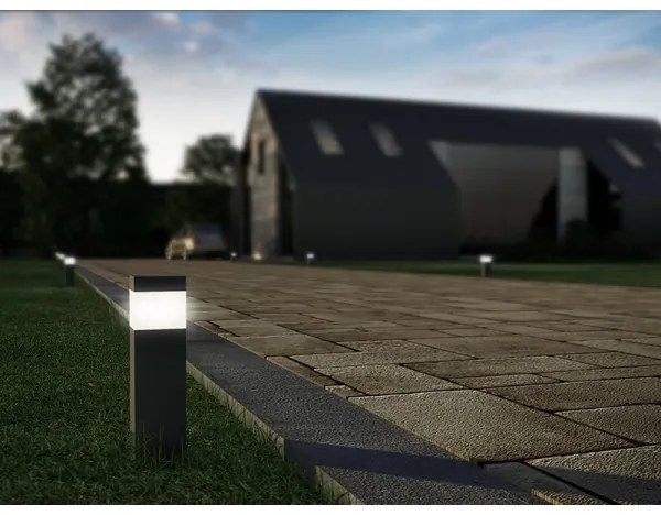 Kültéri lámpa aljzattal GARD 1xE14/60W/230V SCHUKO IP44