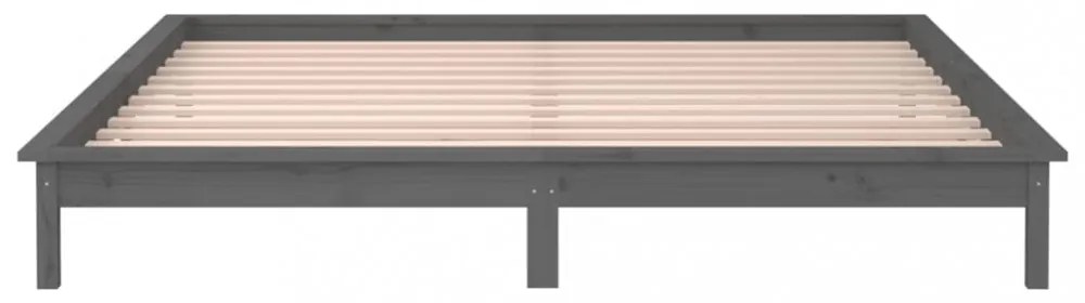 szürke tömör fa ágykeret LED-világítással 200 x 200 cm