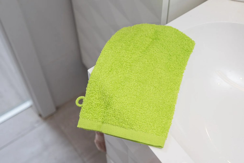 Klasszikus frottír mosdókesztyű 15x24 cm, zöld