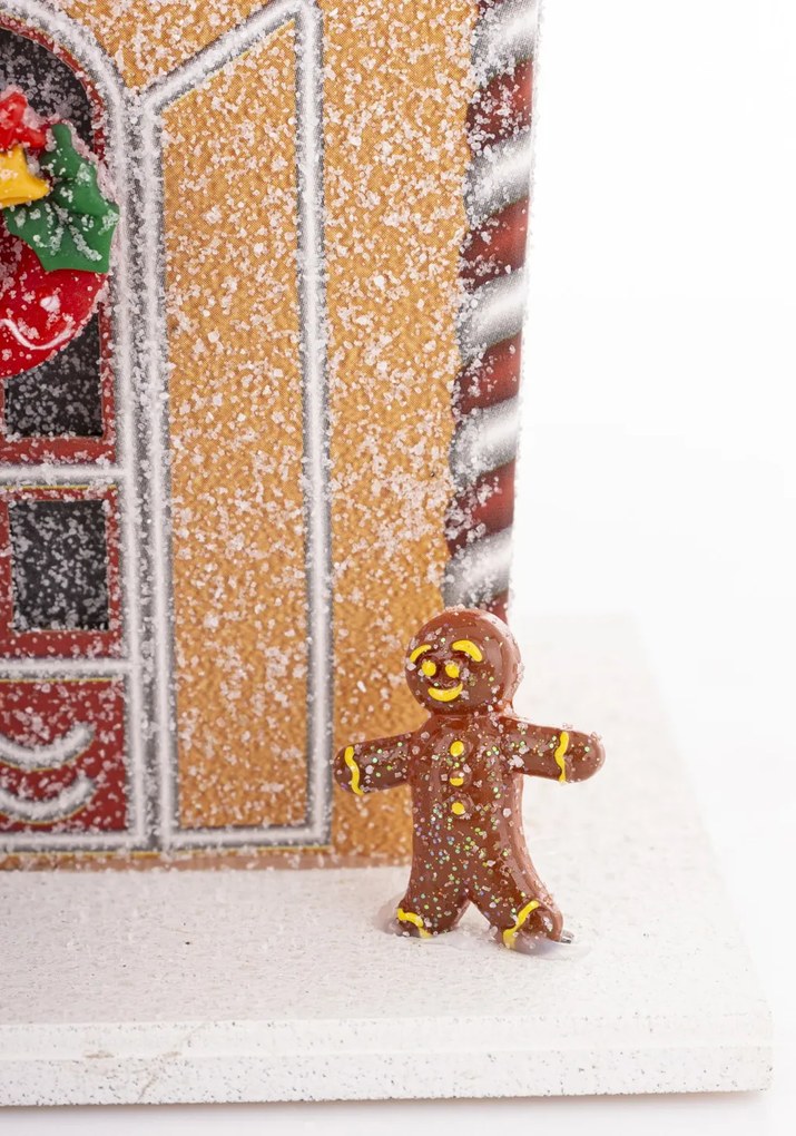 LED-es karácsonyi lámpás mézeskalács jellegű emeletes házikó ünnei díszítéssel fenyőfával asztali dekoráció 22x11x9cm