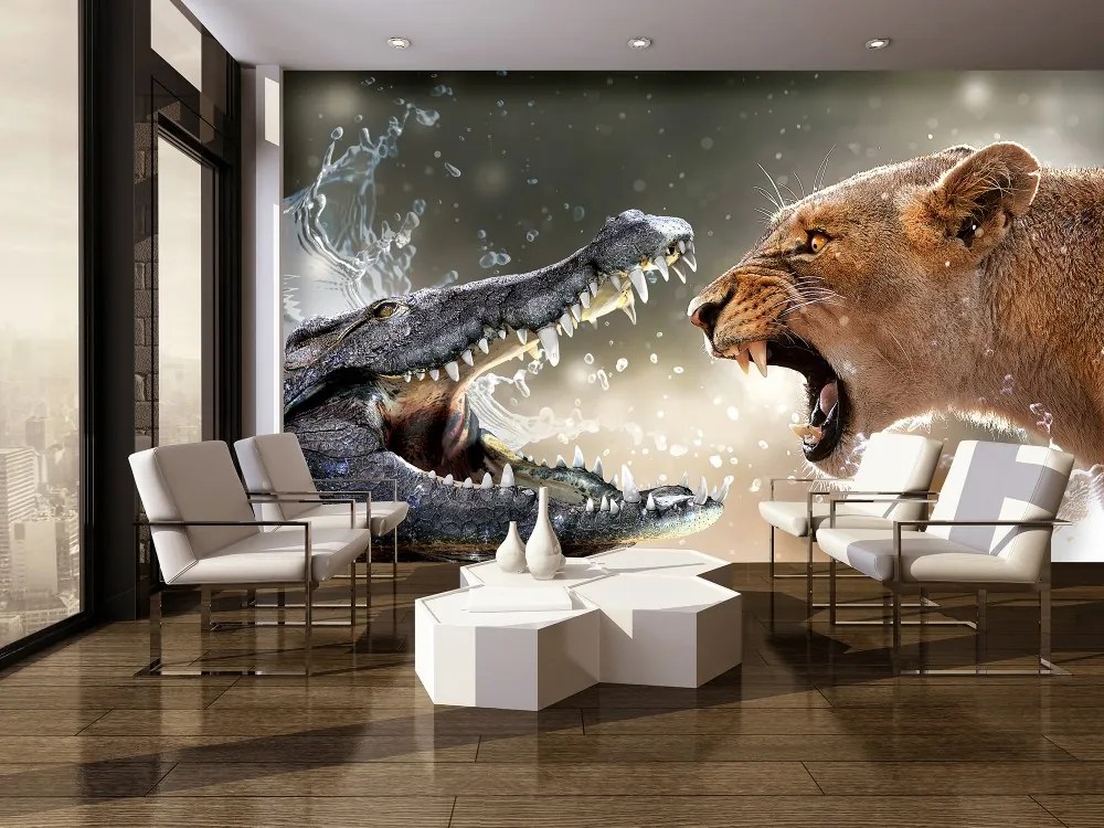 Krokodil vs. oroszlán poszter, fotótapéta, Vlies (104 x 70,5 cm)