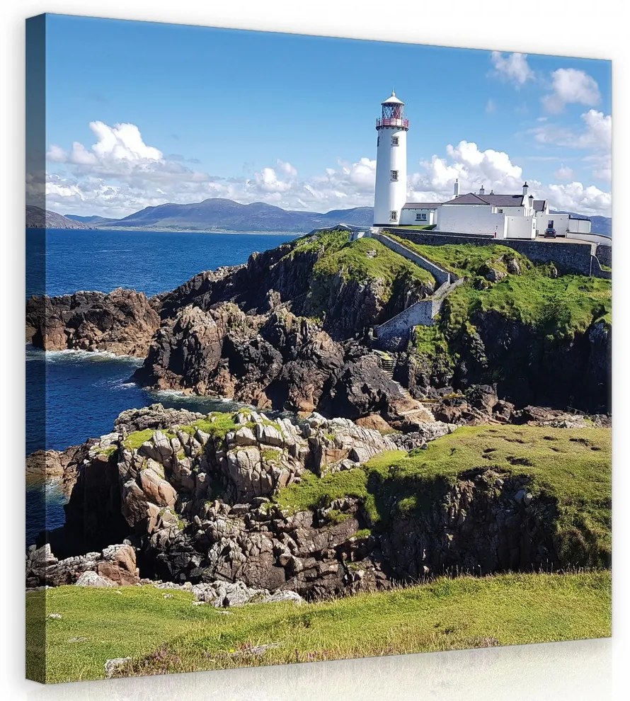 Világítótorony a hegytetőn, vászonkép 40x40 cm méretben
