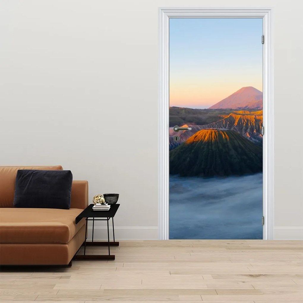 Fotótapéta ajtóra - Mount Bromo Indonéziában (95x205cm)