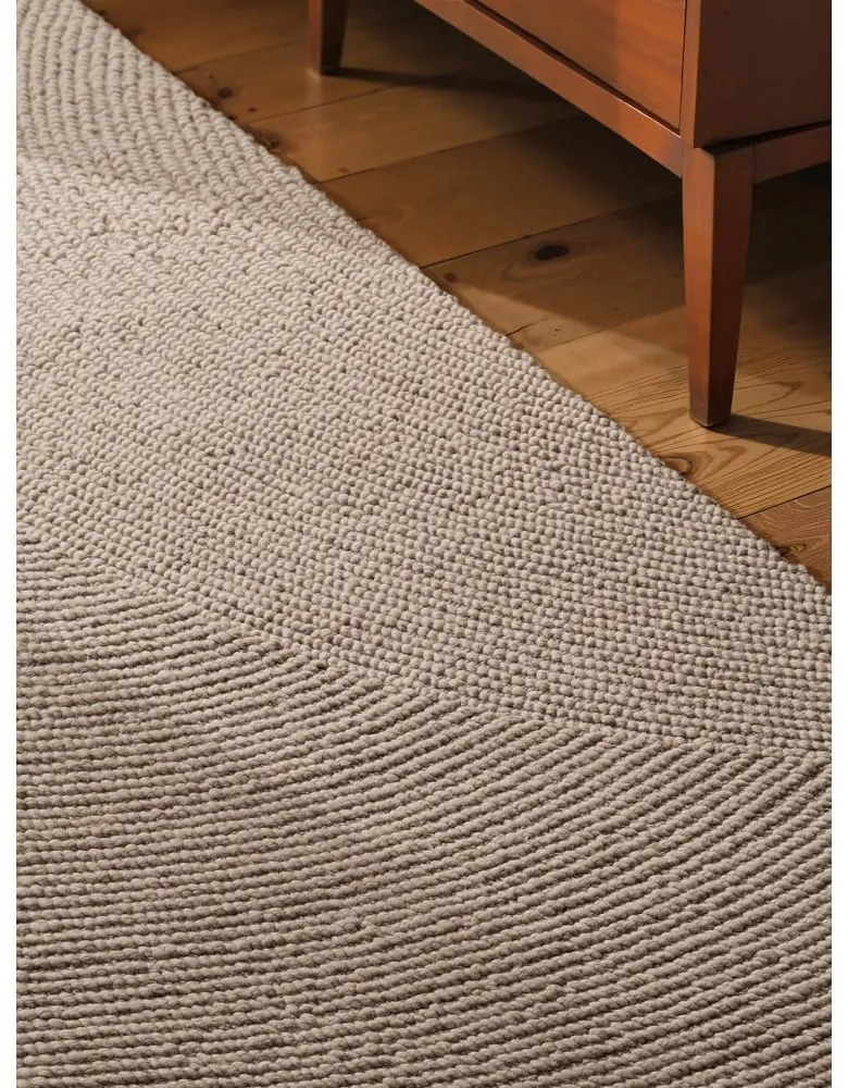 Bézs kézi szövésű gyapjú futószőnyeg 80x300 cm Calmio – Hanse Home