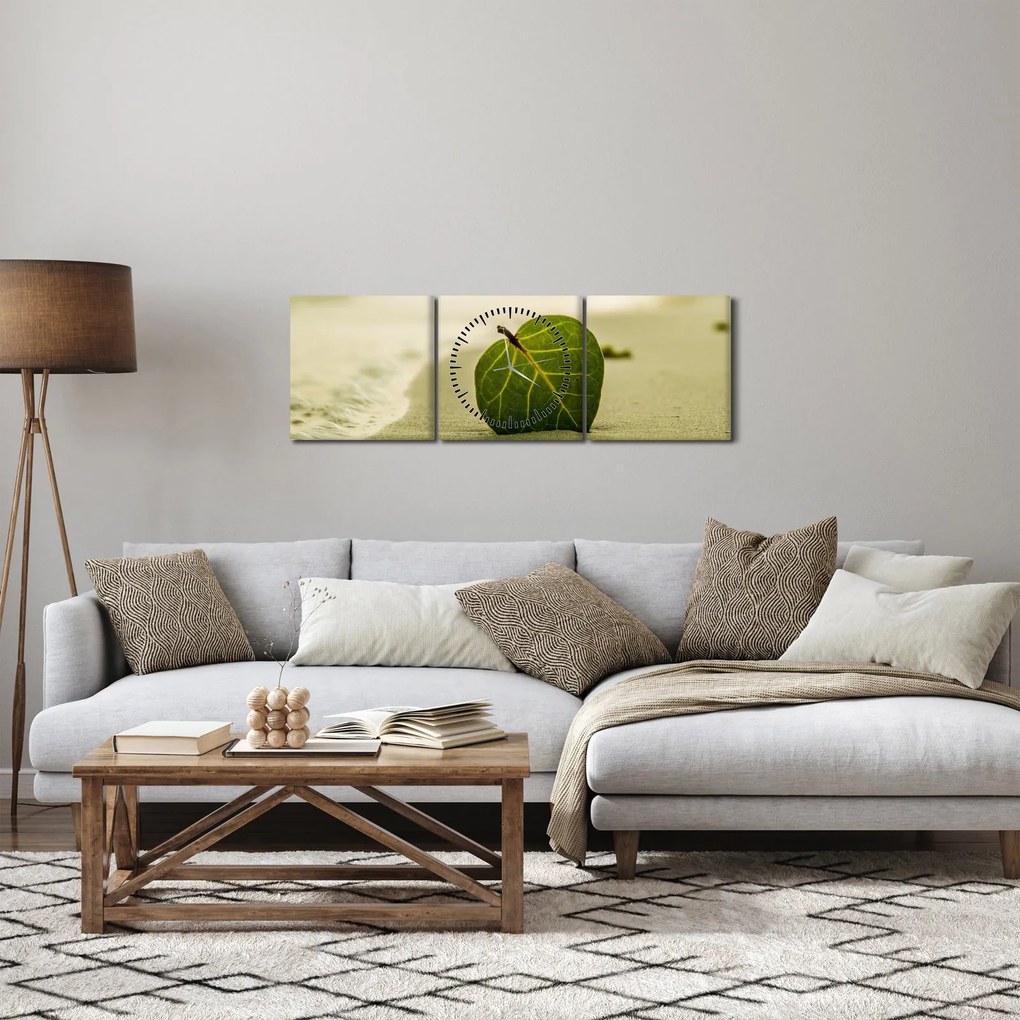 Kép egy levél a homokban (órával) (90x30 cm)