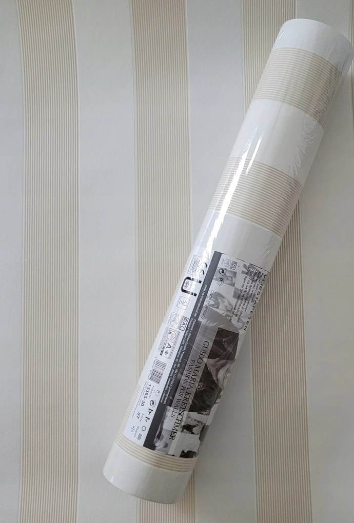 Csillogó tapéta krém-bézs csíkos 13365-30