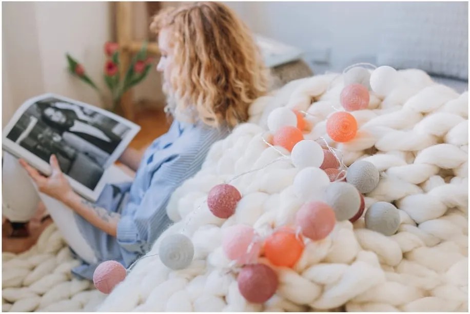 Fehér LED fényfüzér 30 gömbbel - Bonami Essentials