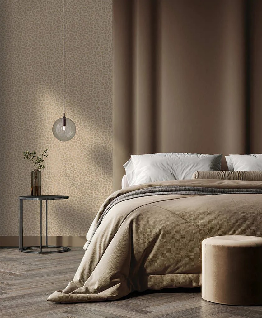 Holden Decor Essence Sunda mogyoróbarna leopárdmintás fémhatású vlies tapéta – 66302