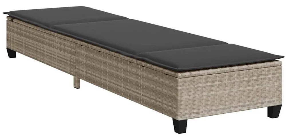 világosszürke polyrattan napozóágy párnákkal 55x200x25,5 cm