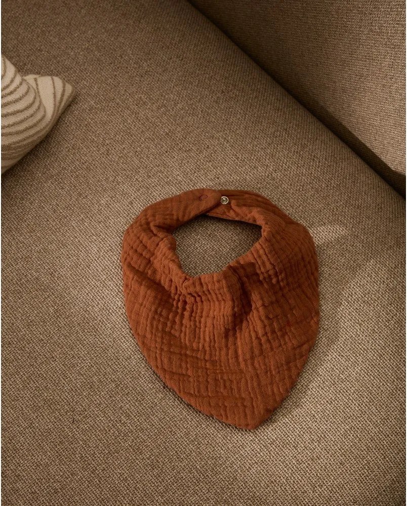 Krémszínű-terrakotta színű pamut nyálfogó készlet 2 db-os Olna – Kave Home