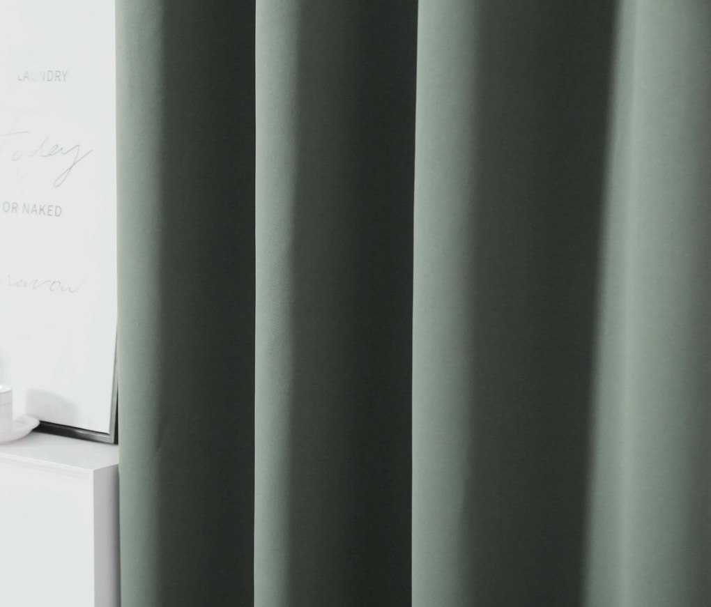 Szürkészöld OXFORD függöny 140x250 cm Felfüggesztés: Fém gyűrűk