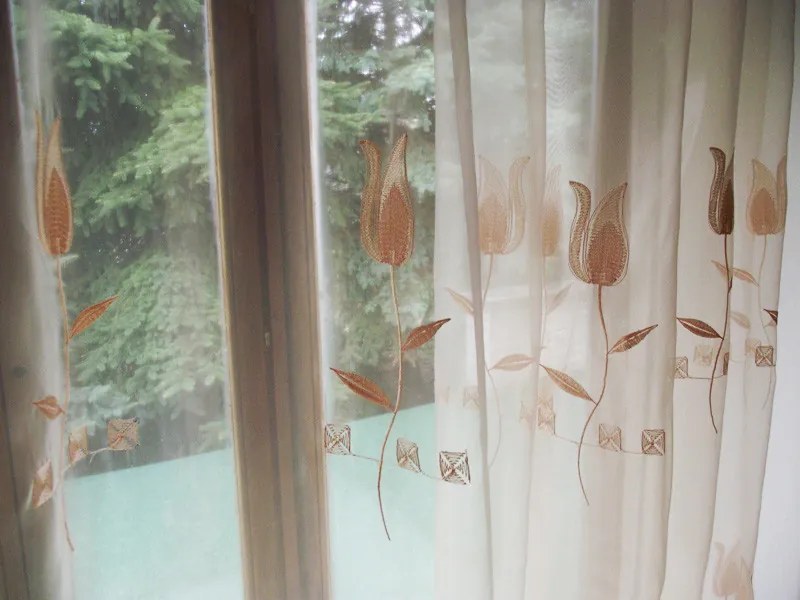 Janka Barack Organza függöny 250 x 250 cm tulipános