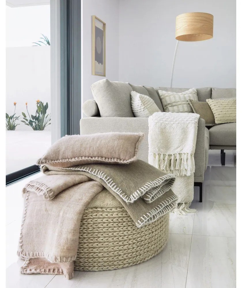 Gyapjúkeverék párnahuzat 30x50 cm Augustina – Kave Home