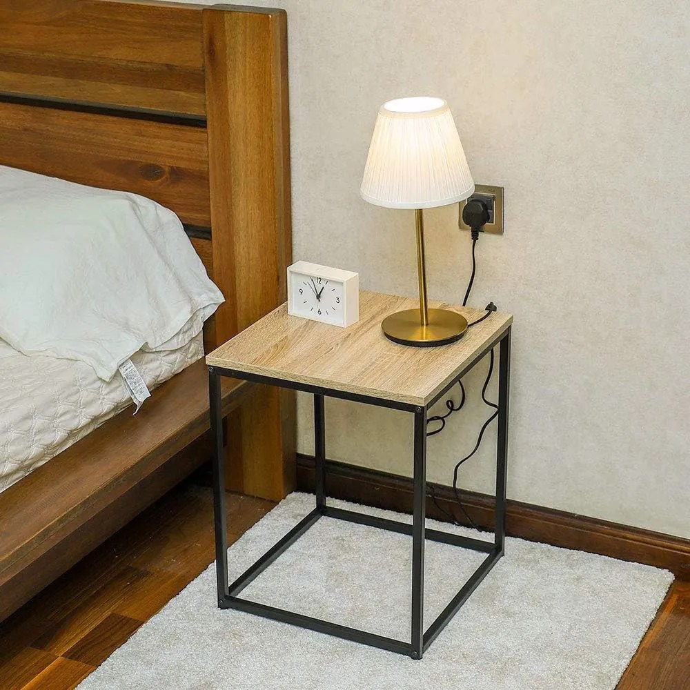 Intenso Home loft stílusú 40 x 40cm szögletes dohányzóasztal / éjjeli szekrény fém lábbal sonoma tölgy | Masszív fém váz