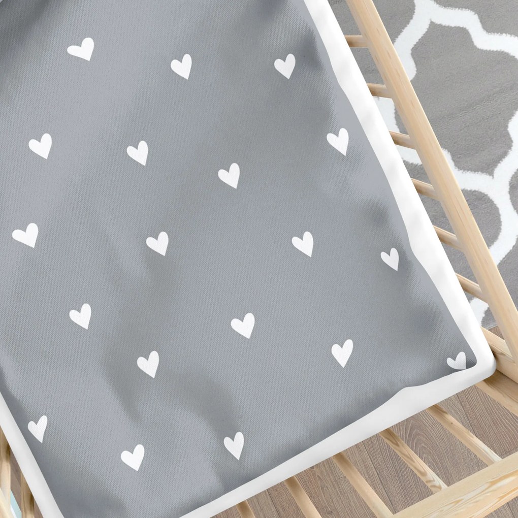 Goldea gyermek pamut ágyneműhuzat kiságyba - szívecskék, szürke alapon 100 x 135 és 40 x 60 cm