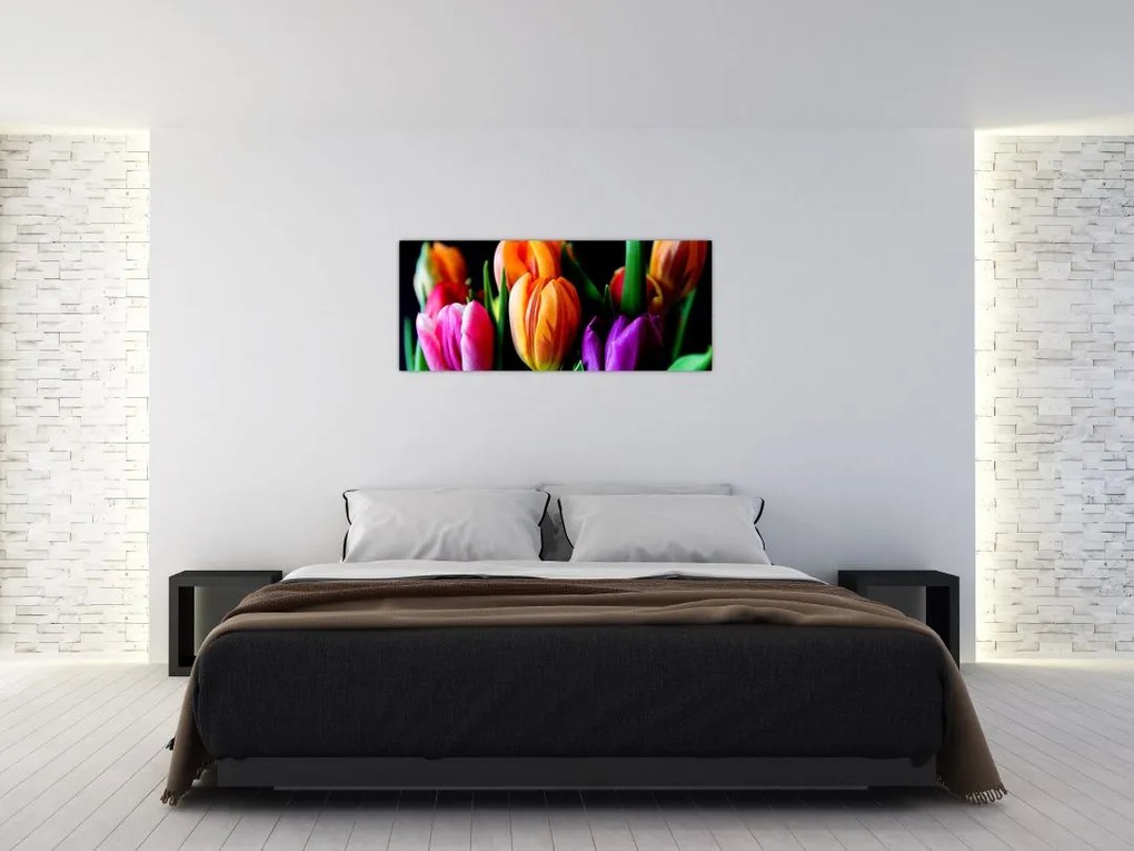 Tulipánok képe fekete alapon (120x50 cm)