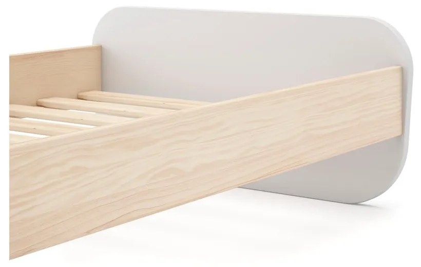 Fehér gyerekágy ágyráccsal, borovi fenyő dekorral 90x190 cm Esteban – Marckeric