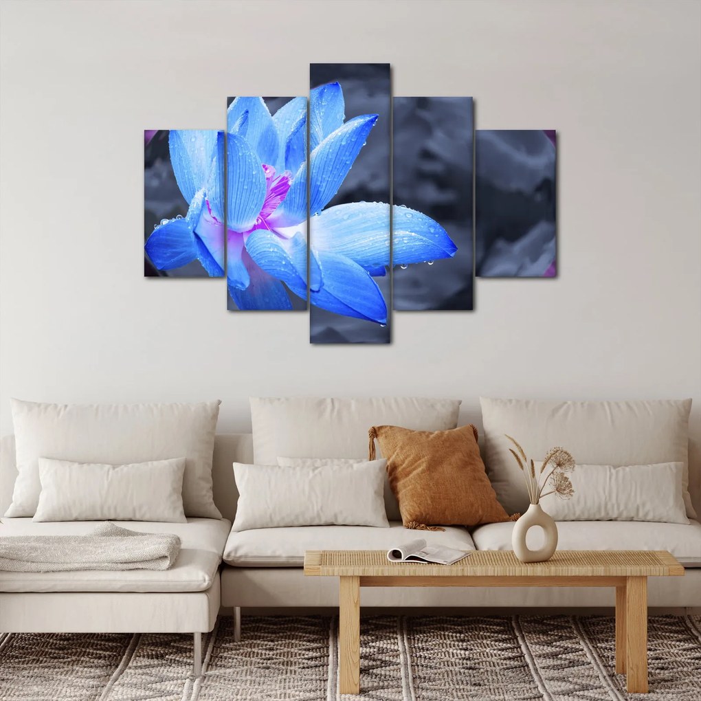 Egy virág képe részletesen (150x105 cm)