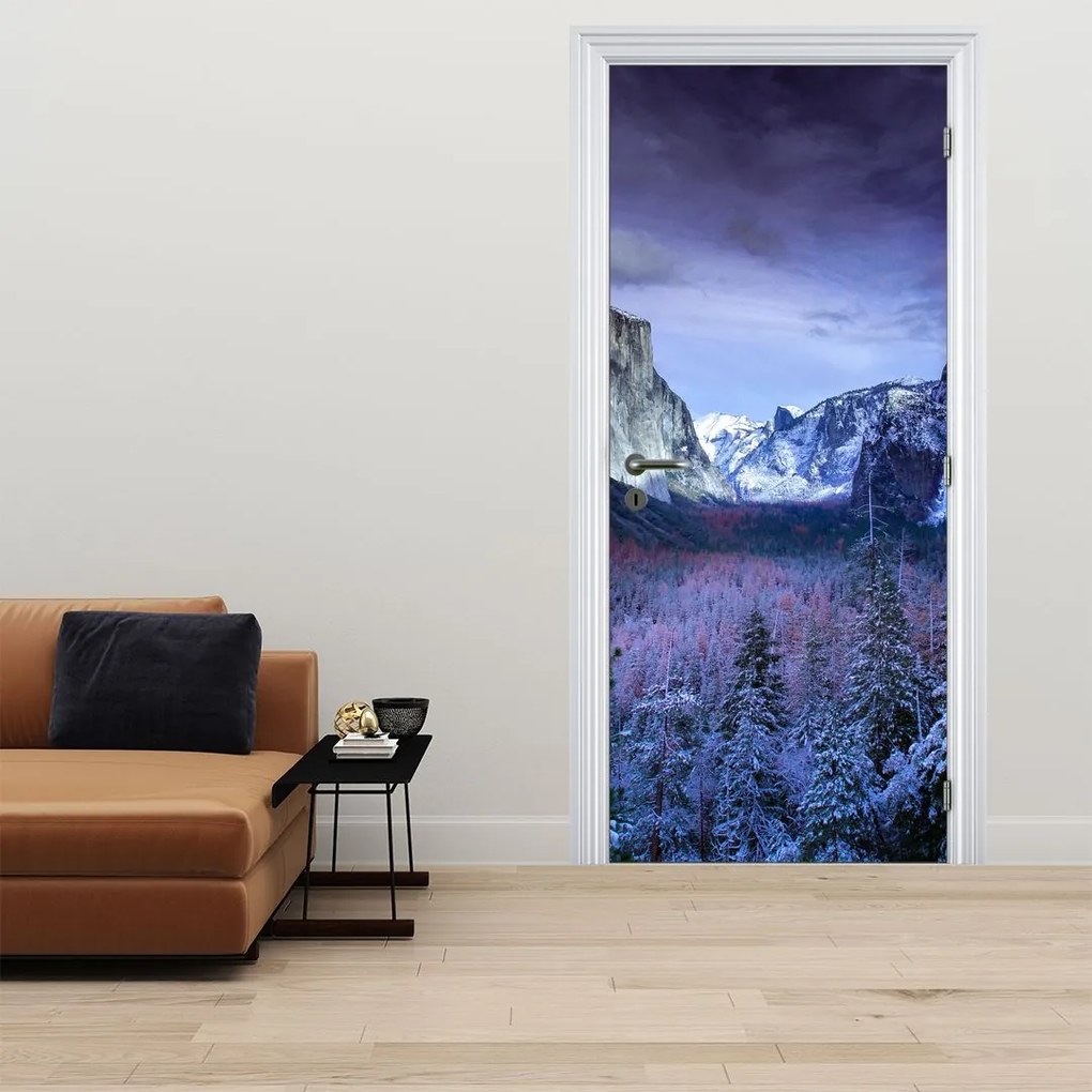 Fotótapéta ajtóra - Téli hegyi táj (95x205cm)