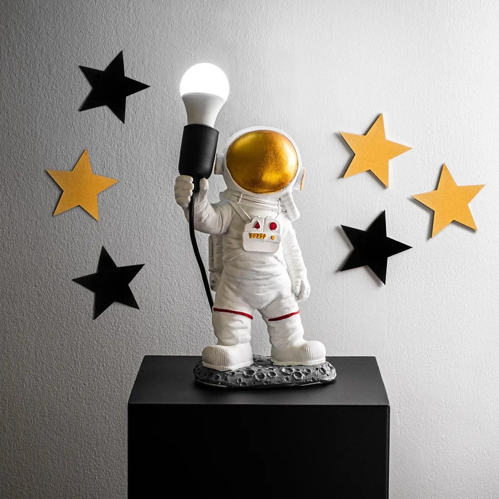 Astronaut 1 asztronauta éjjeli lámpa