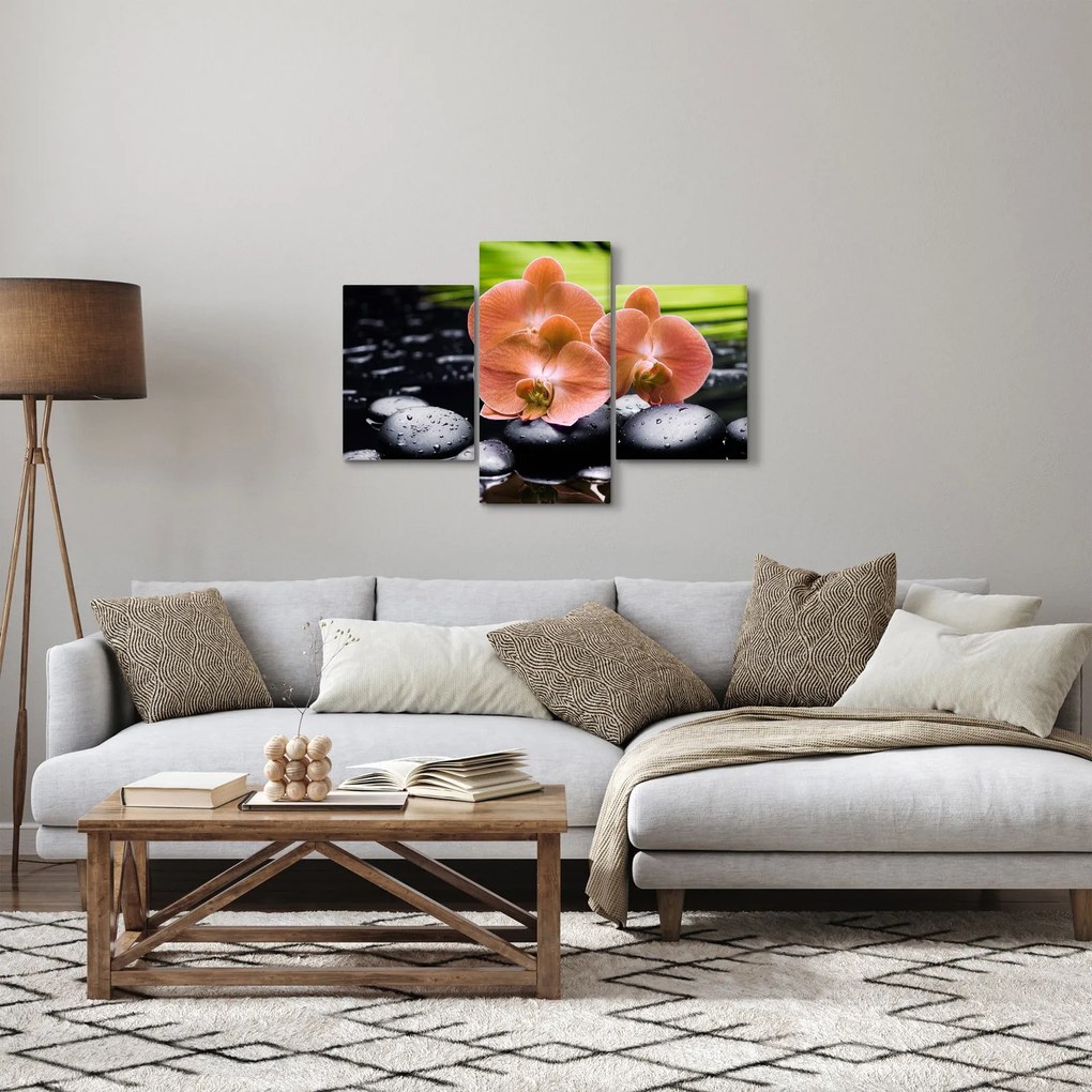 Kép - Narancssárga orchidea pálmalevelekkel (90x60 cm)