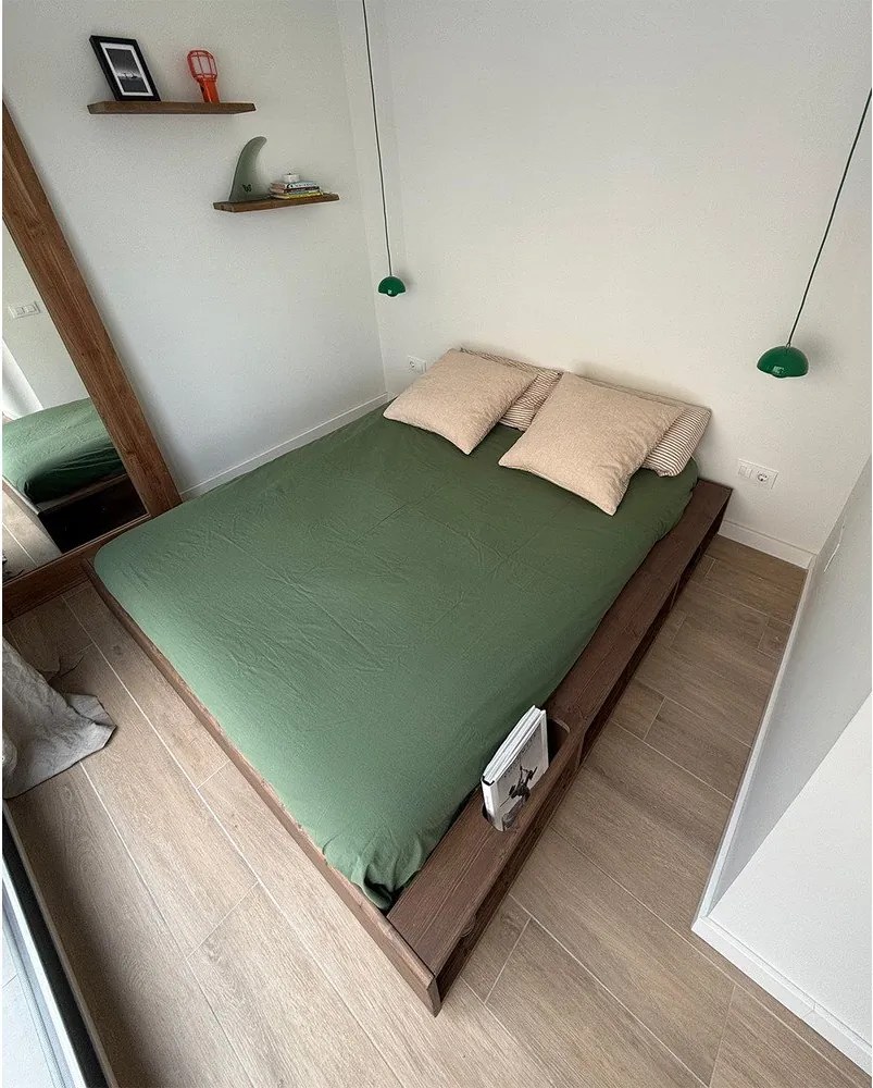 Barna borovi fenyő franciaágy ágyráccsal 160x200 cm Ziggy – Karup Design