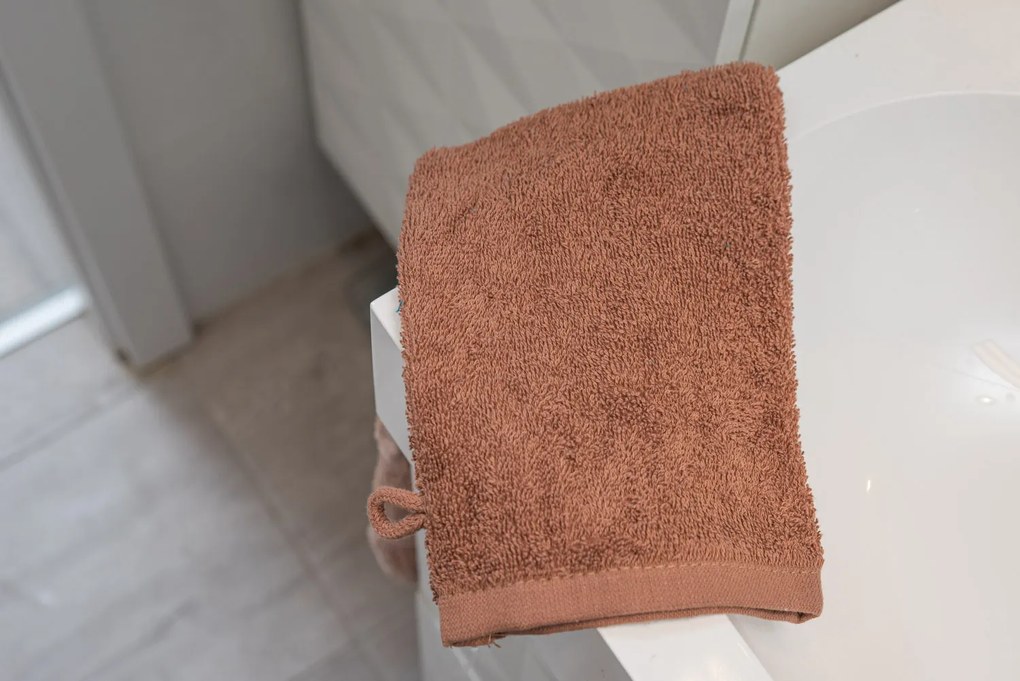 Mosdókesztyű CLASSIC 15x24 cm, barna