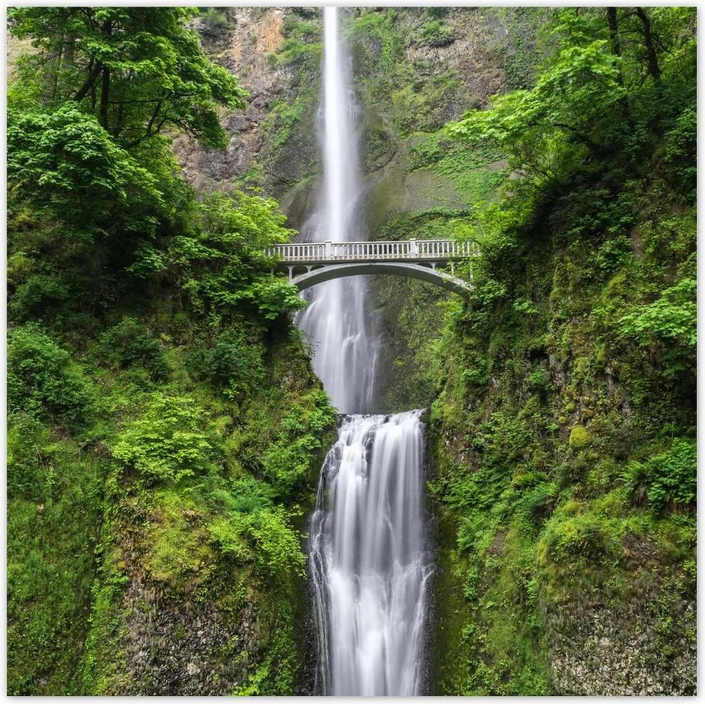 Poszterek 70x70 Magas vízesés Kaszkád