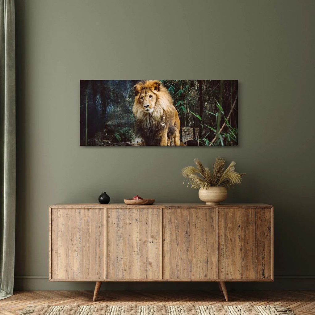 Vászonkép - Oroszlán a vadonban (120x50 cm)