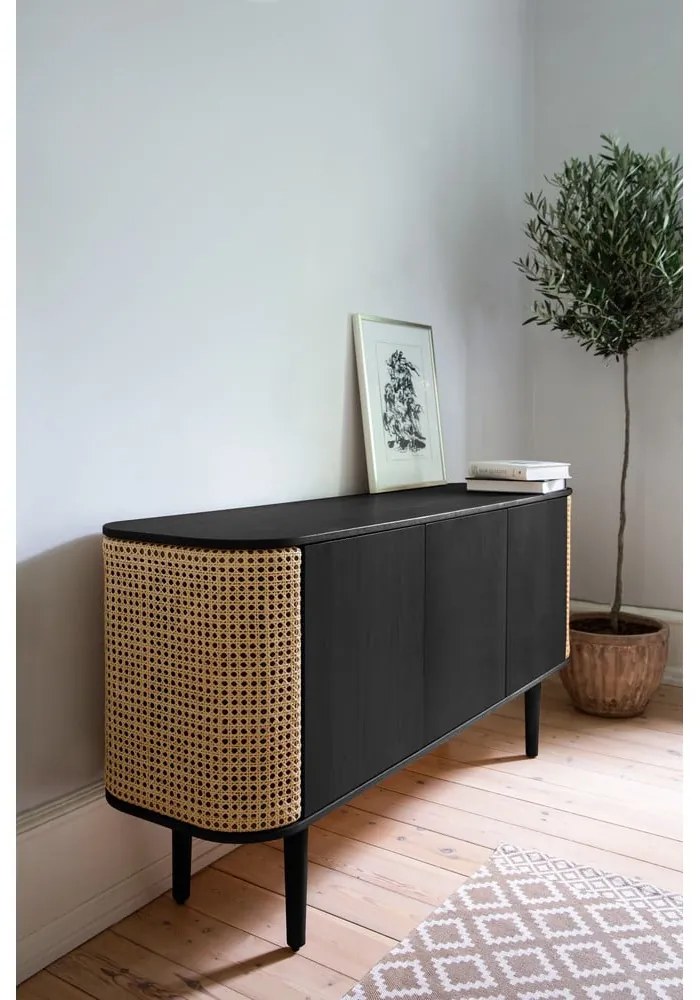 Fekete-natúr színű alacsony komód tölgyfa dekorral 150x75 cm Treasures – UMAGE