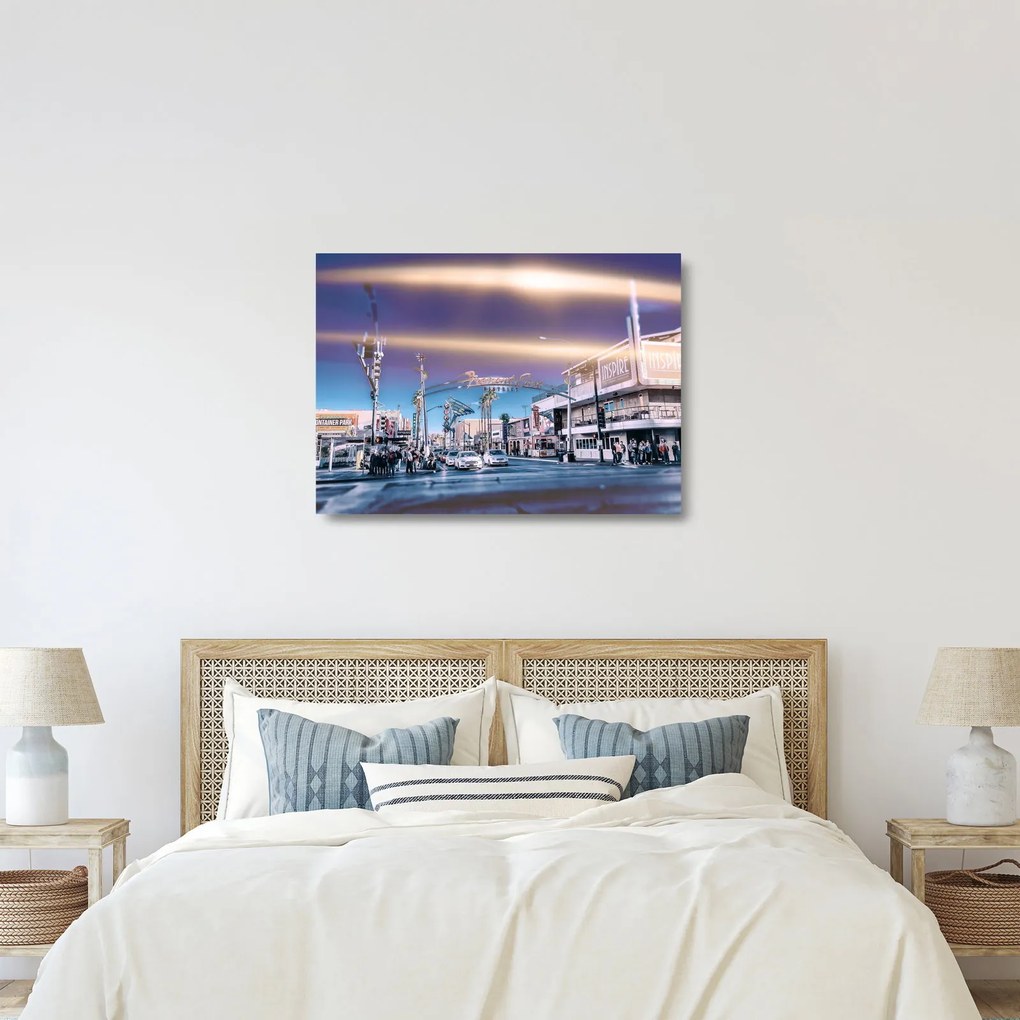 Kép egy utcáról Las Vegasban (üvegen) (70x50 cm)