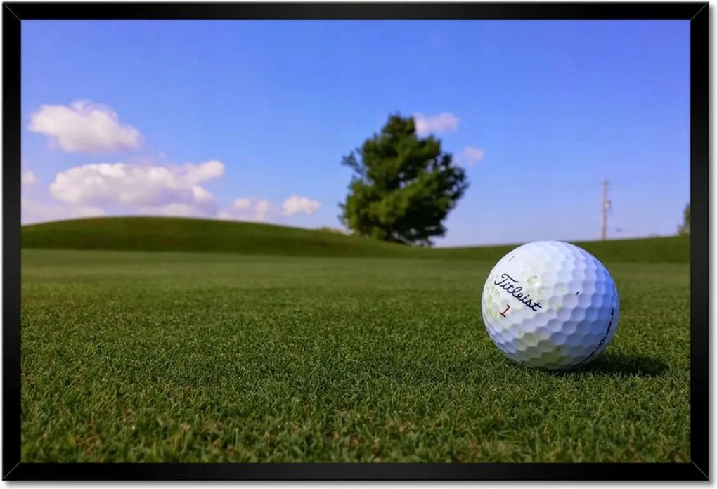 Poszterek keretben 60x40 Golf játék Labda a mezőn