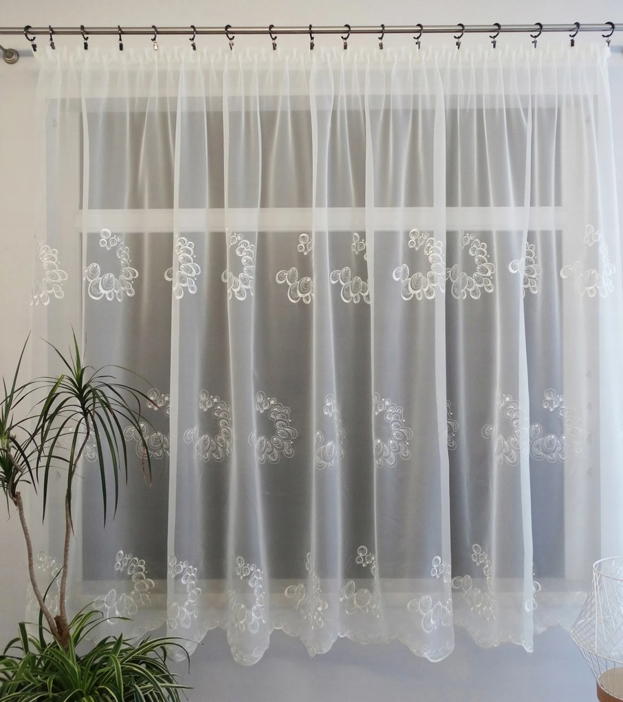 Mg Akro fátyol Ecru Hímzés 280x170 Pol szalaggal