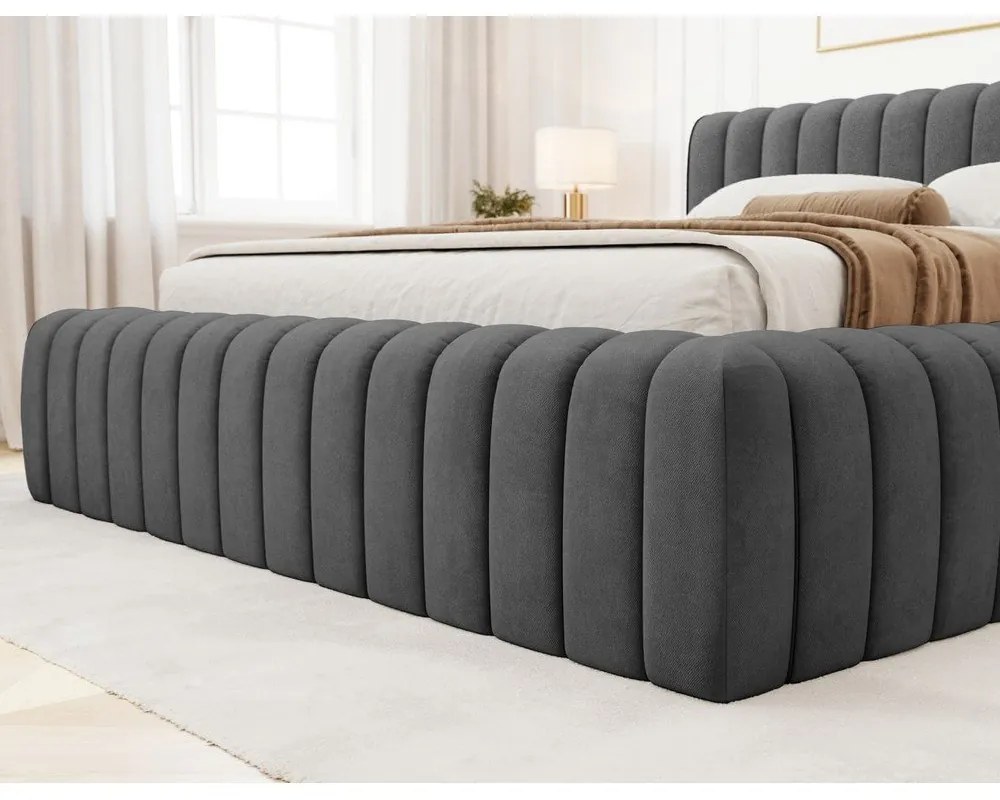 Sötétszürke kárpitozott ágyneműtartós franciaágy ágyráccsal 140x200 cm Carilla – ELTAP