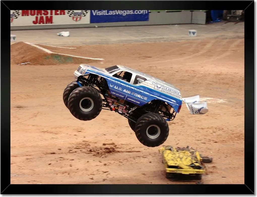 Poszterek keretben 40x30 Monstertruck