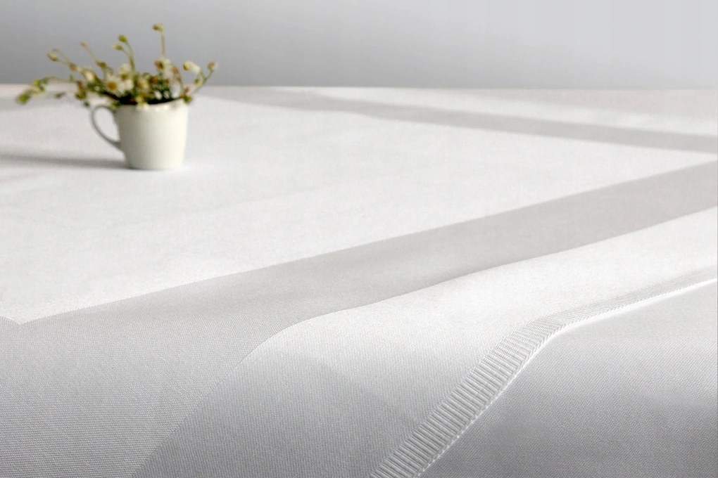 Fehér Abrosz 100% Pamut Varrás 110x180-AS Méretben