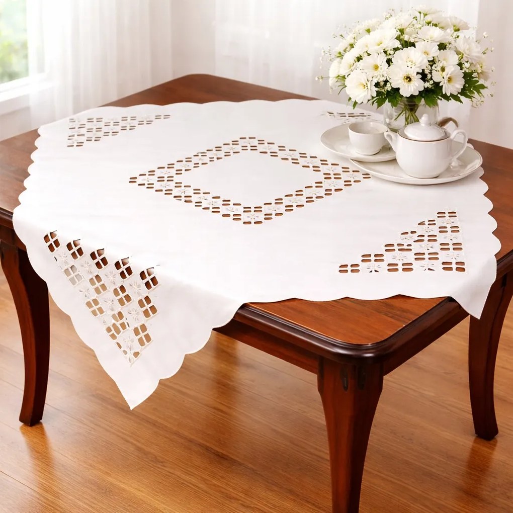 Hímzett asztalpárna Abrosz 85x85 cm