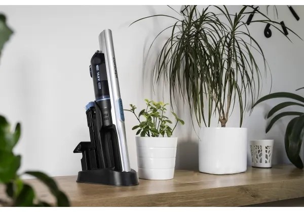 Concept VP4430 - Kézi porszívó DIRECT ANIMAL 180W/14,8V 2200 mAh fekete