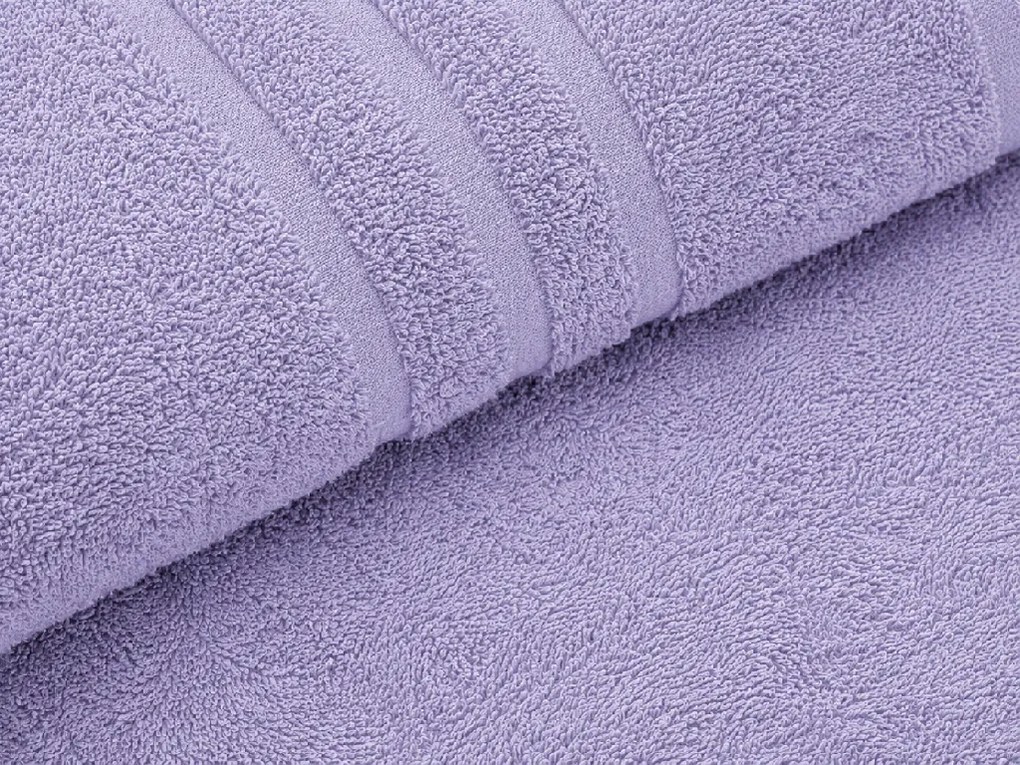 CLASSIC COLOR fürdőlepedő 70 x 140 cm levendula szín, 100% pamut