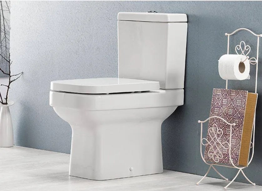 CeraStyle NOURA monoblokk WC - BEÉPÍTETT bidé funkcióval - NEM FALIG érő talppal - 62 cm