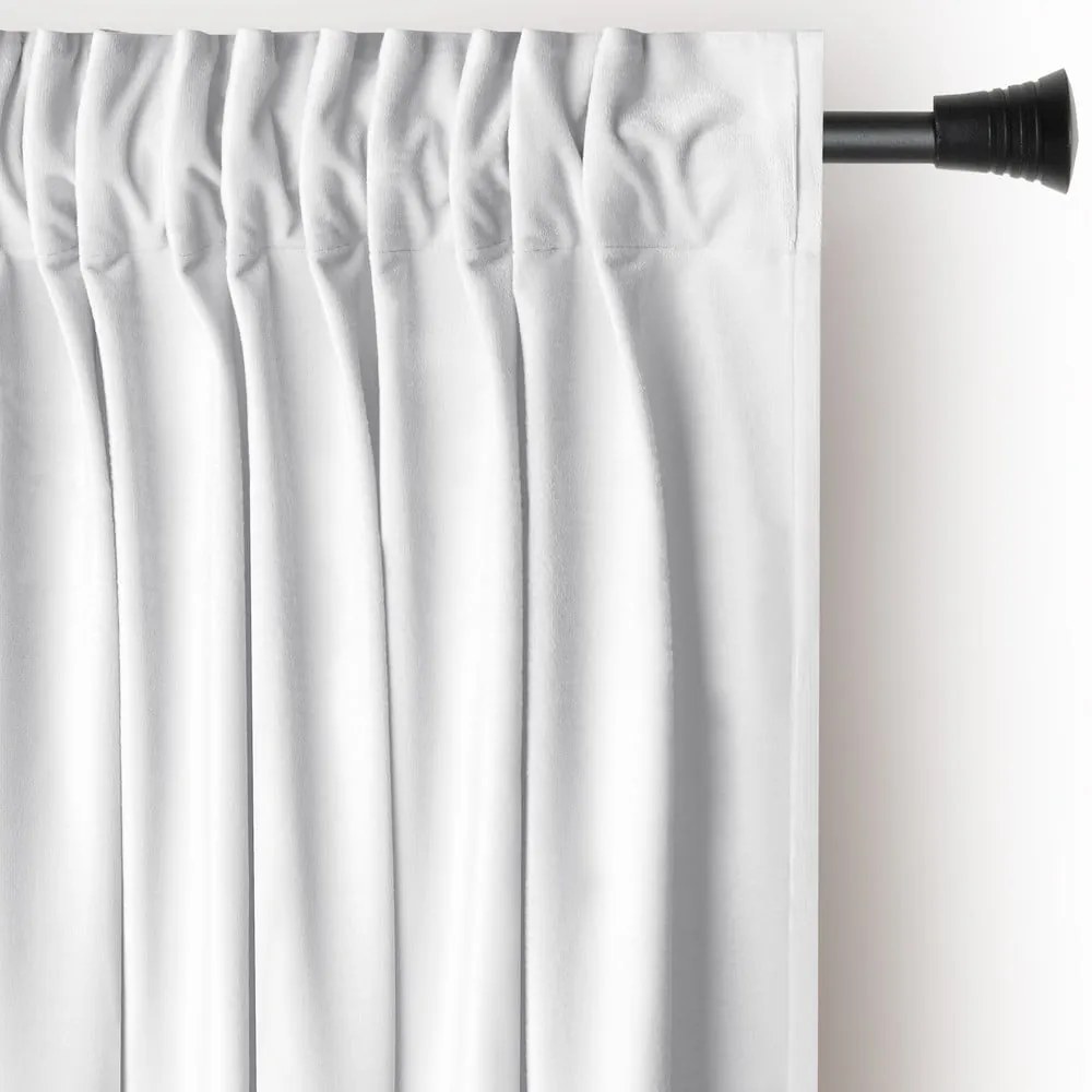 Fehér bársony dimout (részleges sötétítő) függöny 140x270 cm Pleat – Restilo