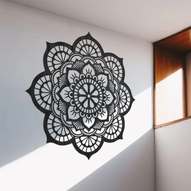 Faldekoráció mandala szimbolikával és lótuszvirággal | MYSTICA